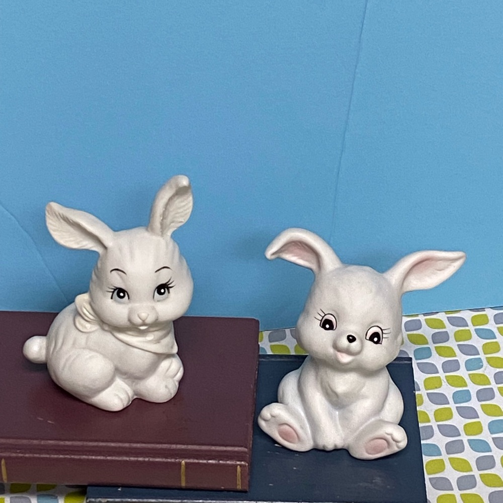 Vintage Homco white porcelain Bunnies - Picture 2 of 10